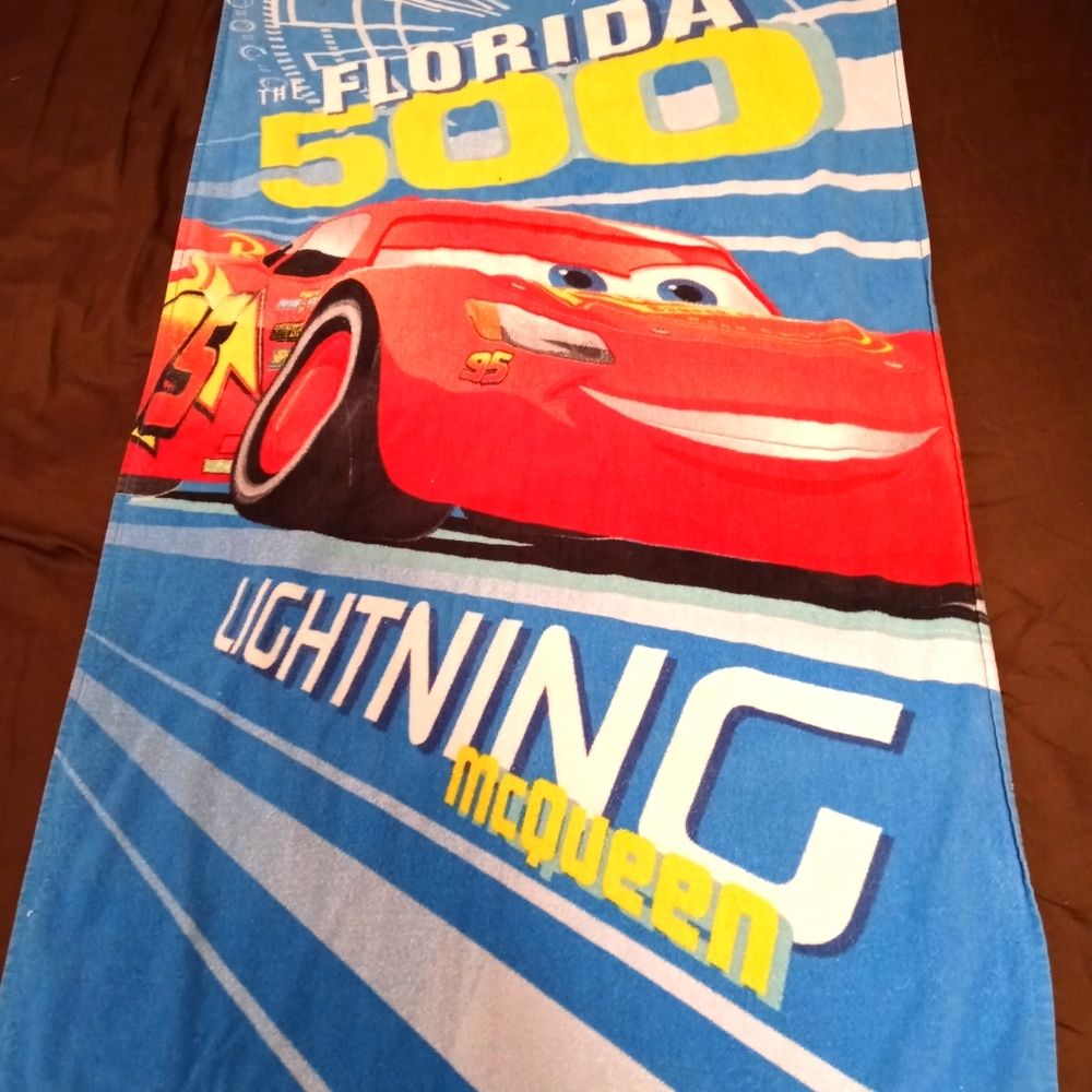 🚣⛵DISNEY PIXAR CARS BATH TOWEL🎢🌴